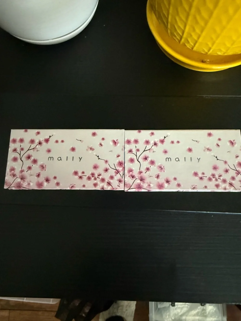 Mally Floral Eyeshadow Palette Duo 2x- frosted‎ taupe